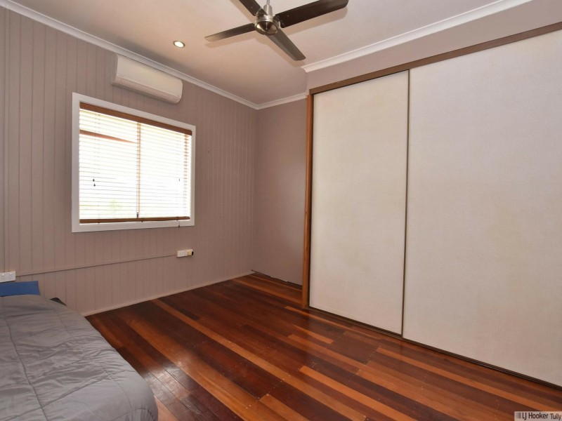 12 Briggs Street, Tully QLD 4854