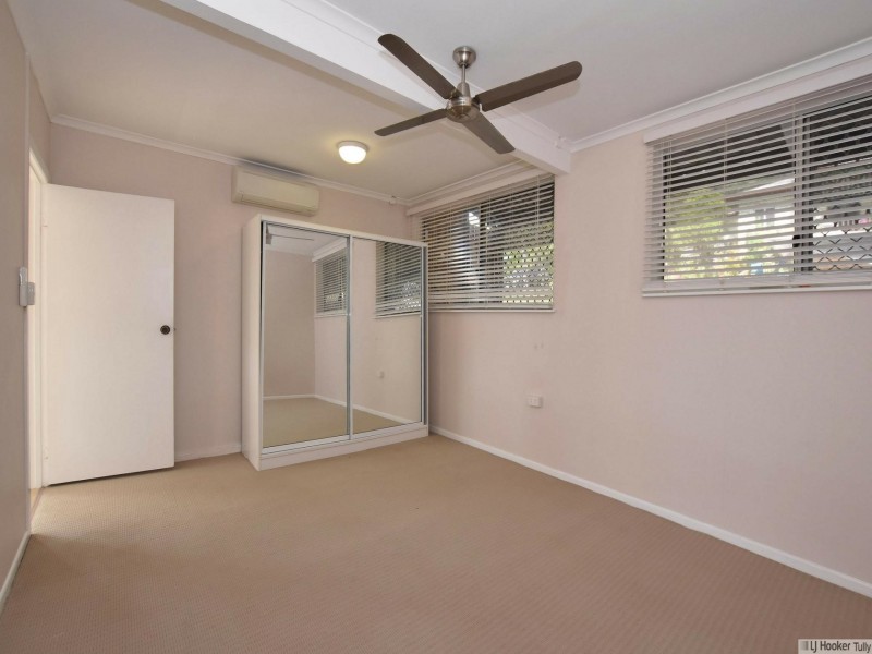 12 Briggs Street, Tully QLD 4854