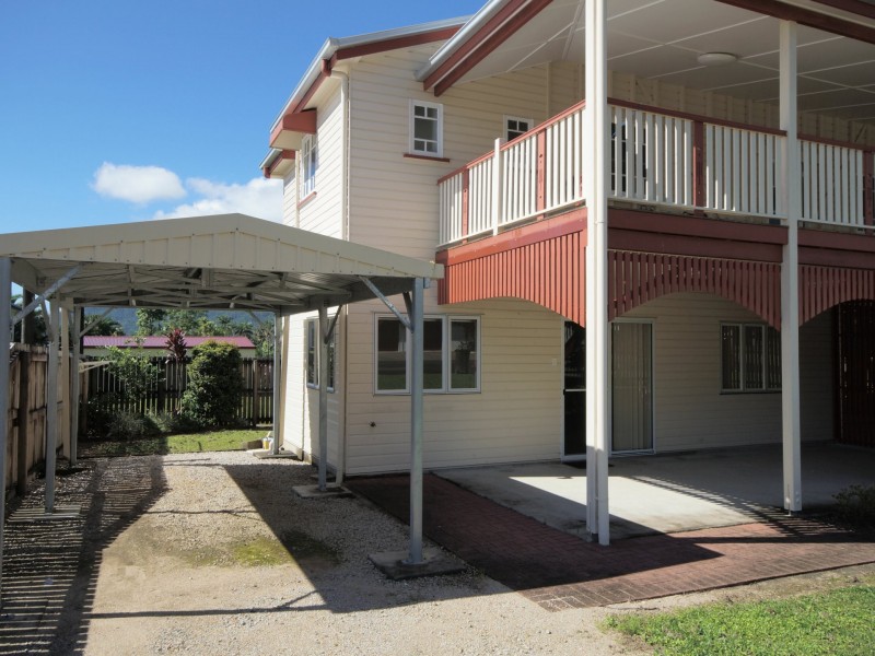 18 Bryant Street, Tully QLD 4854