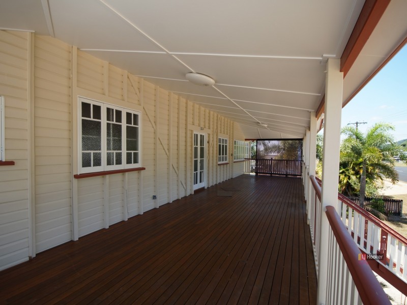 18 Bryant Street, Tully QLD 4854