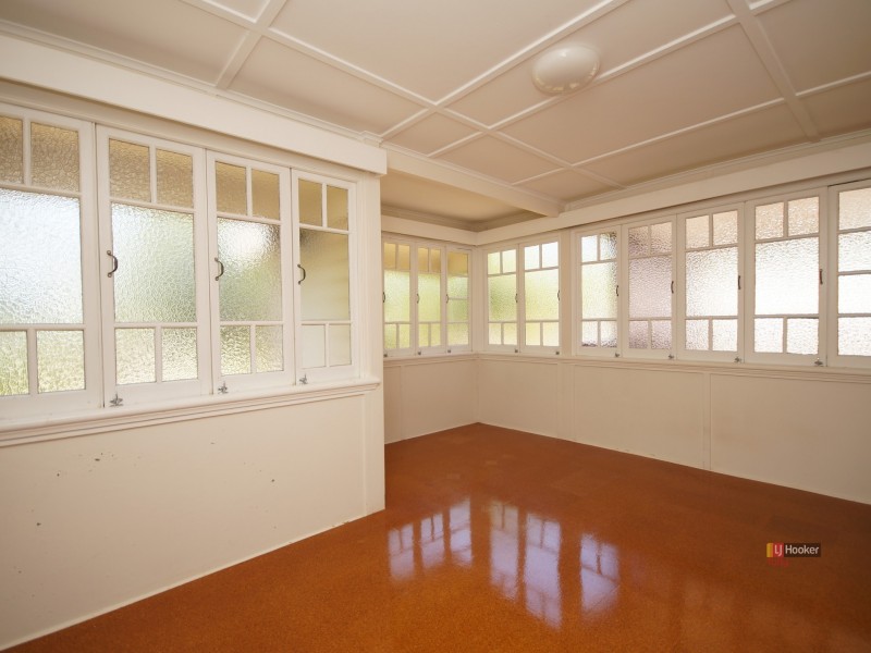 18 Bryant Street, Tully QLD 4854