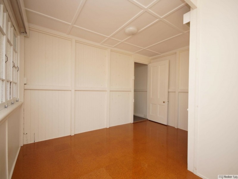 18 Bryant Street, Tully QLD 4854