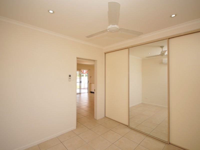 18 Bryant Street, Tully QLD 4854