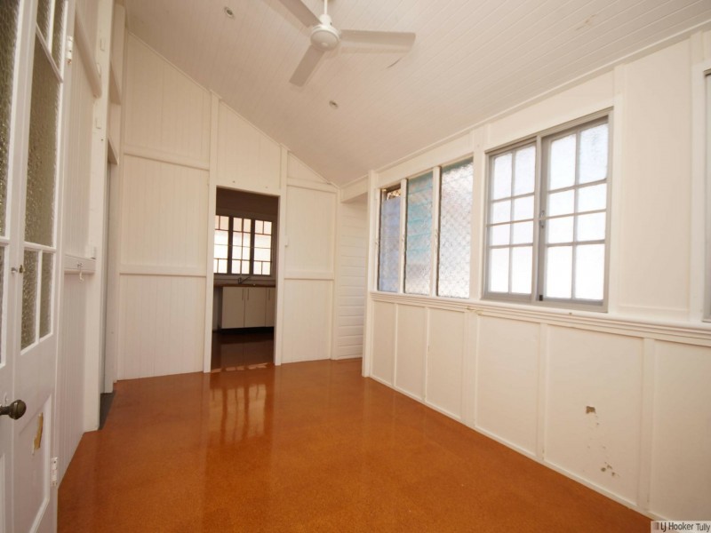 18 Bryant Street, Tully QLD 4854