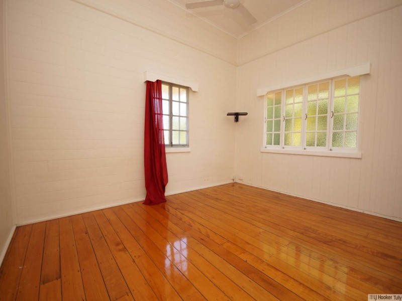 18 Bryant Street, Tully QLD 4854