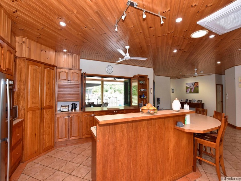 76 Keir Road, Tully QLD 4854