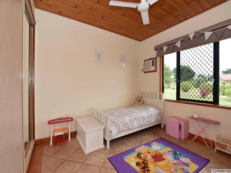 76 Keir Road, Tully QLD 4854