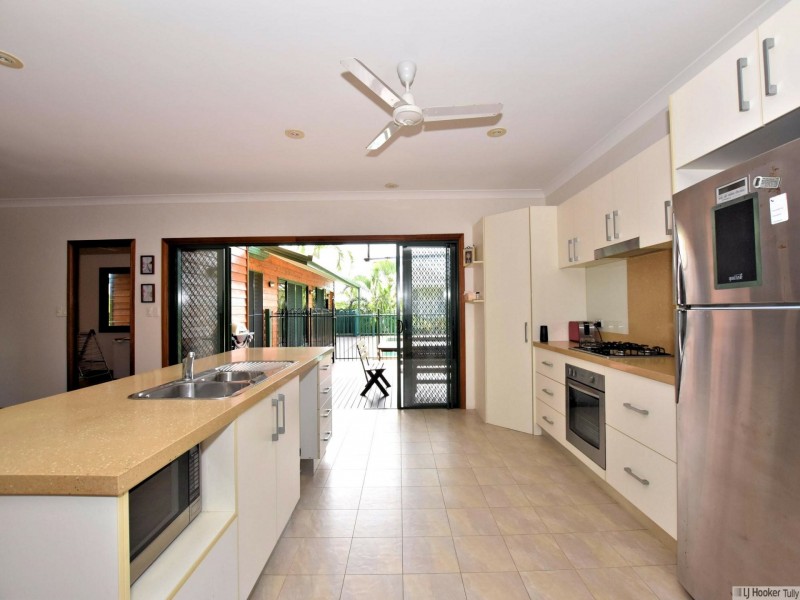 4 Leslie Lane, South Mission Beach QLD 4852