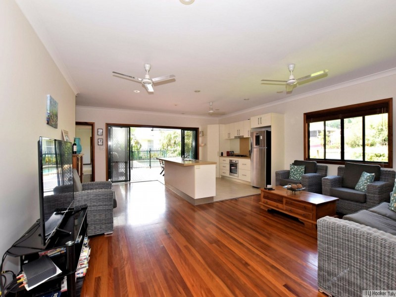 4 Leslie Lane, South Mission Beach QLD 4852
