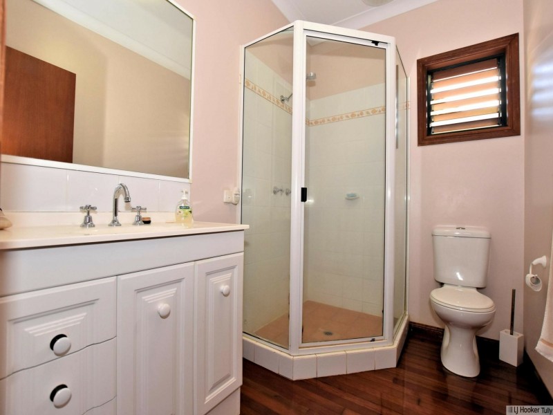4 Leslie Lane, South Mission Beach QLD 4852