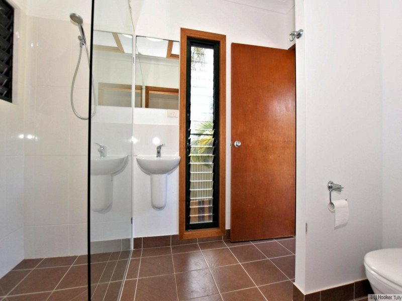 4 Leslie Lane, South Mission Beach QLD 4852