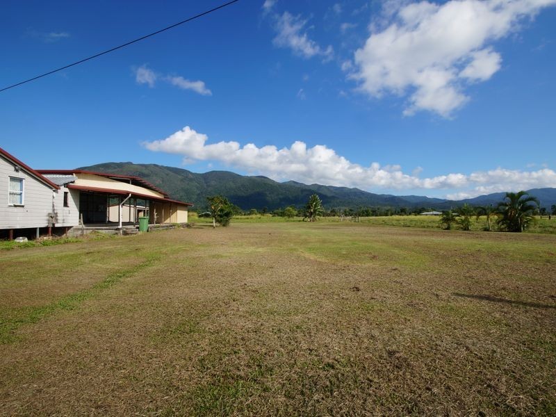 L1-2 Old Tully Road, Birkalla QLD 4854