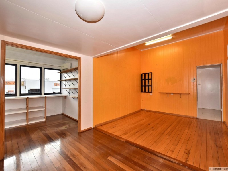15 Curtis Street, Tully QLD 4854