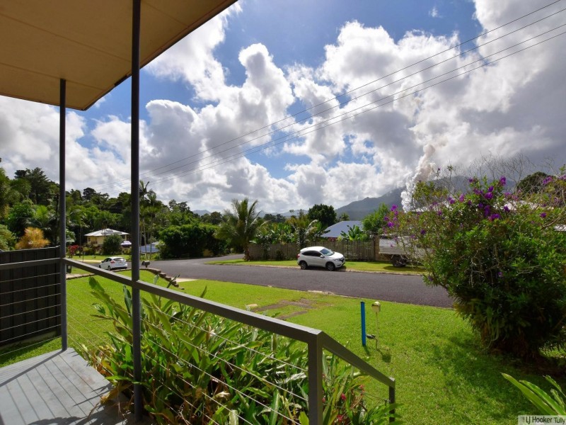 12 Geddes Street, Tully QLD 4854