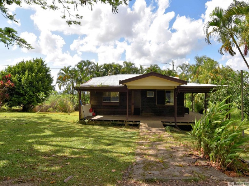 12 McRobbie Road, Silkwood QLD 4856