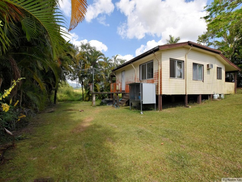 12 McRobbie Road, Silkwood QLD 4856