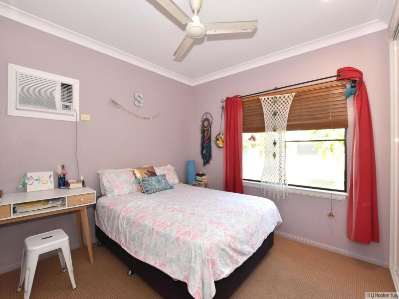 10 Southward Street, Mission Beach QLD 4852