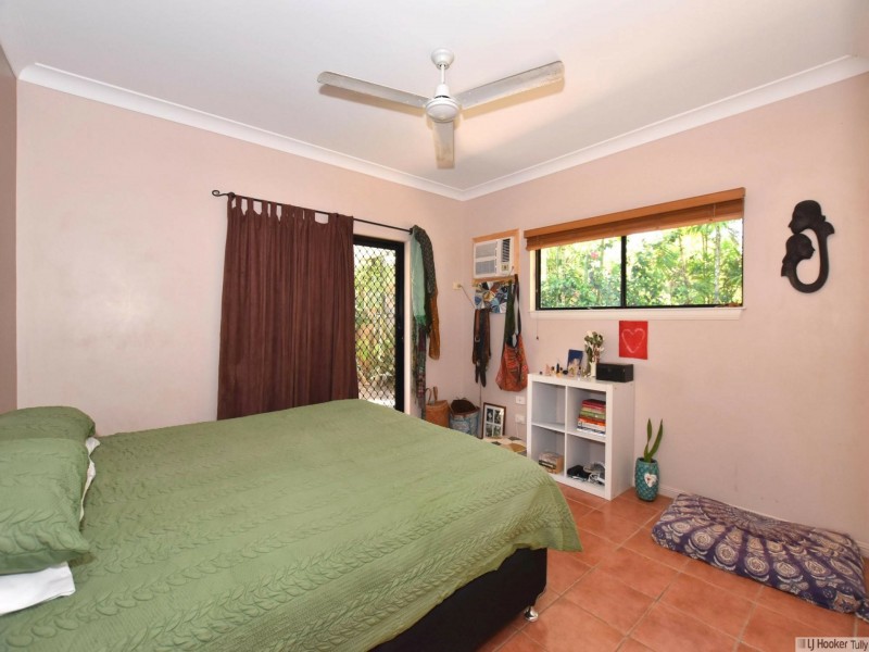 10 Southward Street, Mission Beach QLD 4852