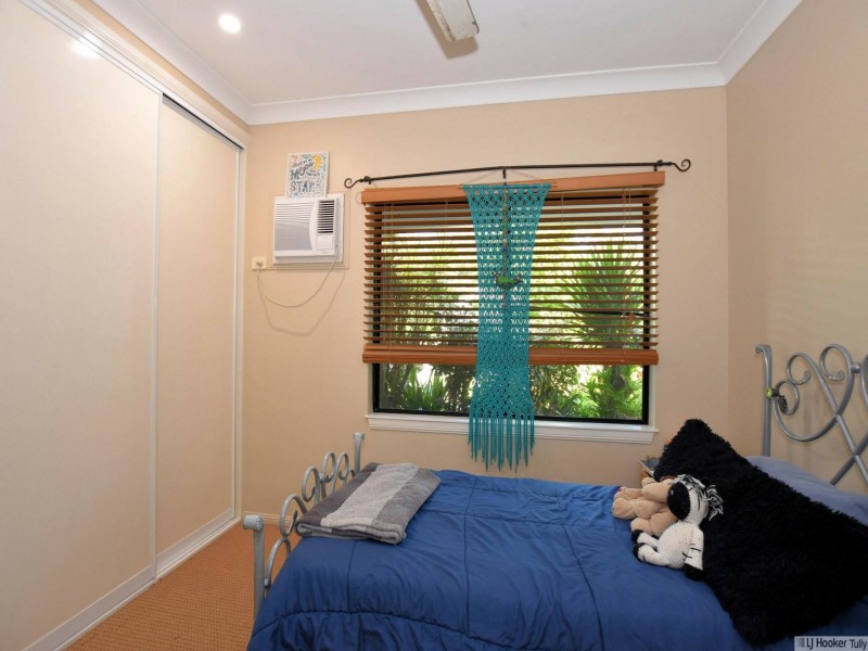 10 Southward Street, Mission Beach QLD 4852