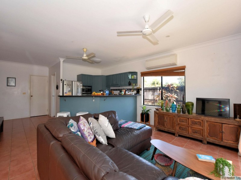 10 Southward Street, Mission Beach QLD 4852