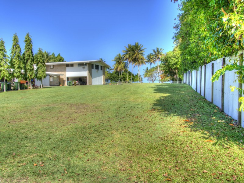 60 Bay Road, Coconuts QLD 4860