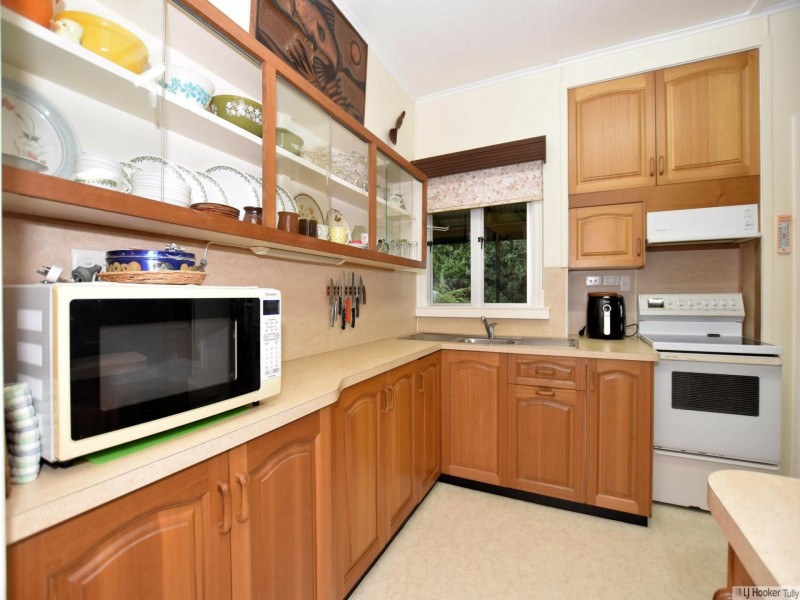 526 Davidson Road, Euramo QLD 4854