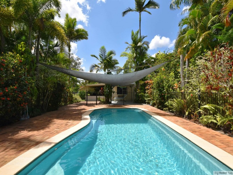 55786 Bruce Highway, Ellerbeck QLD 4816