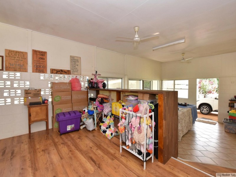 414 Palmerston Highway, Stoters Hill QLD 4860