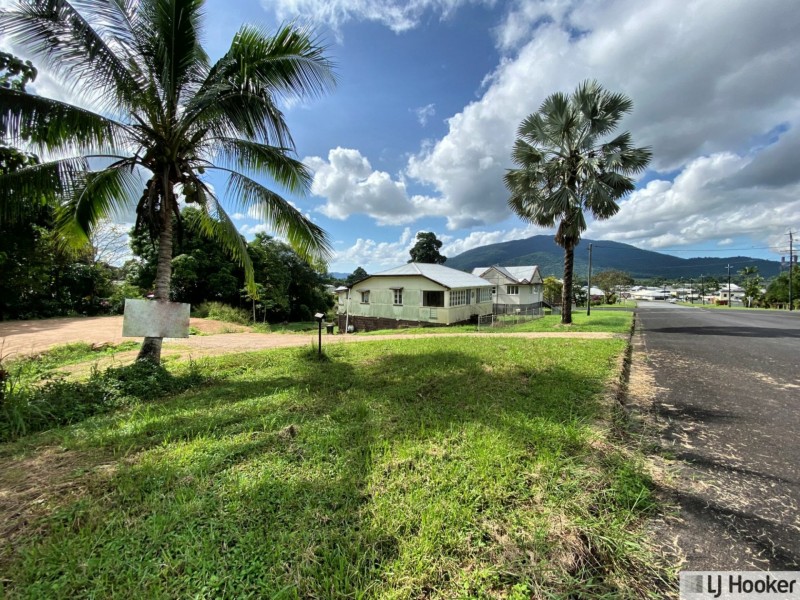 18 Black Street, Tully QLD 4854