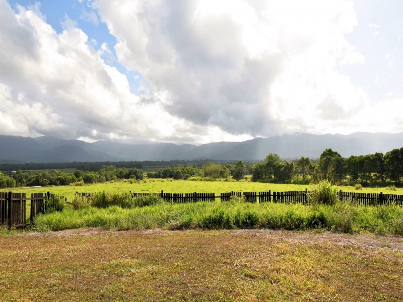 14 Kinjun Road, Dingo Pocket QLD 4854