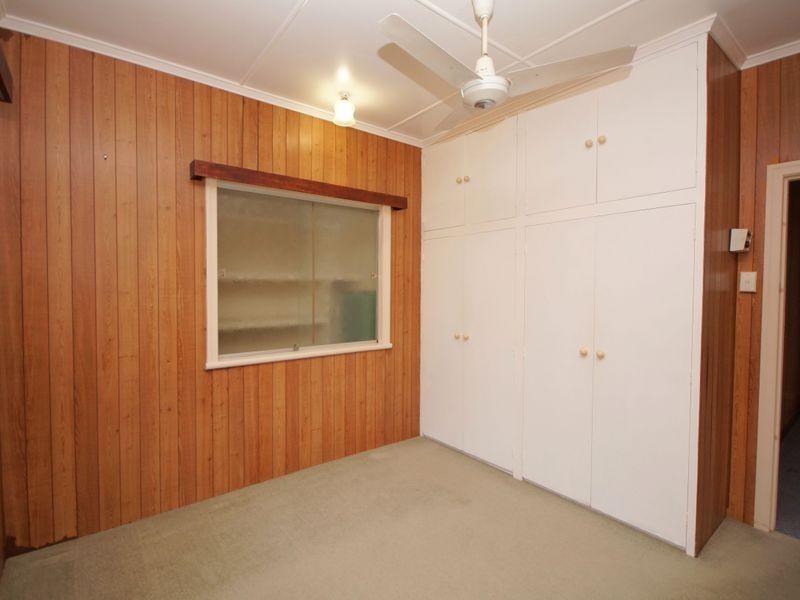 47 Murray Street, Tully QLD 4854