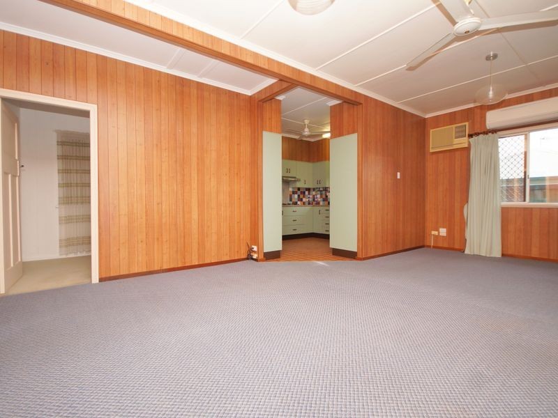 47 Murray Street, Tully QLD 4854