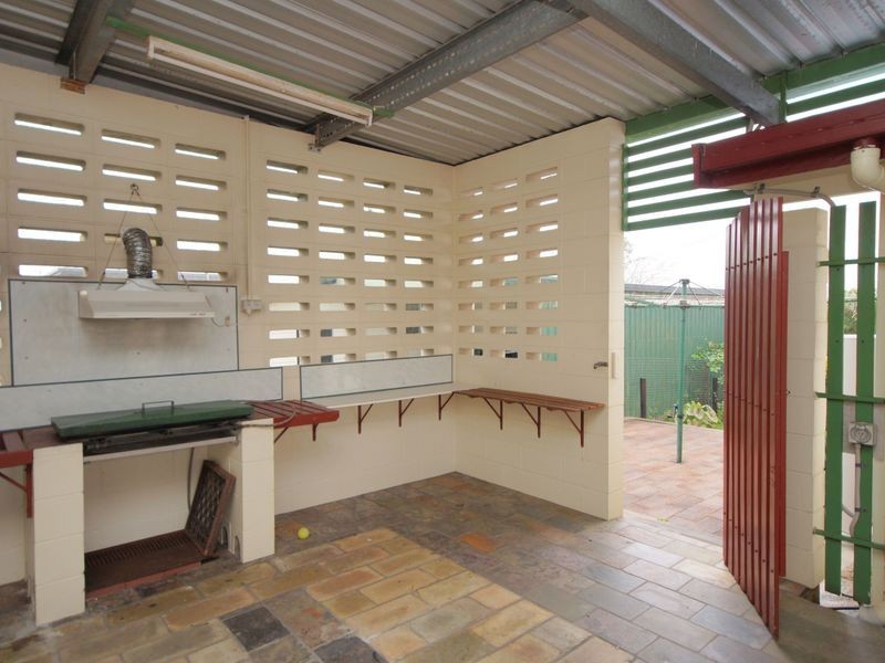 47 Murray Street, Tully QLD 4854