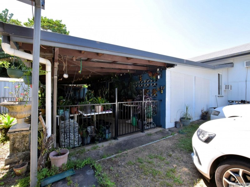 1 Clarke Kennedy Street, Tully QLD 4854