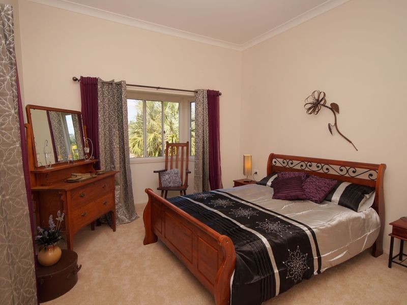 33 Wilson Street, El Arish QLD 4855