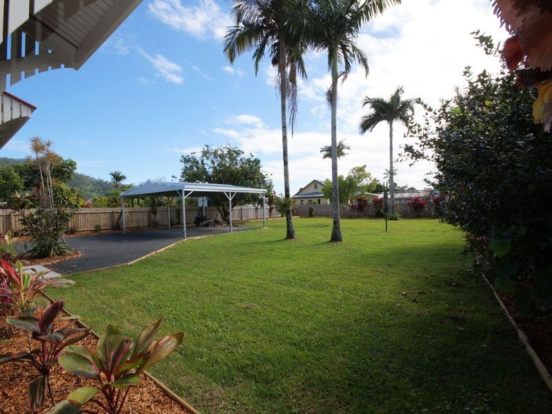33 Wilson Street, El Arish QLD 4855