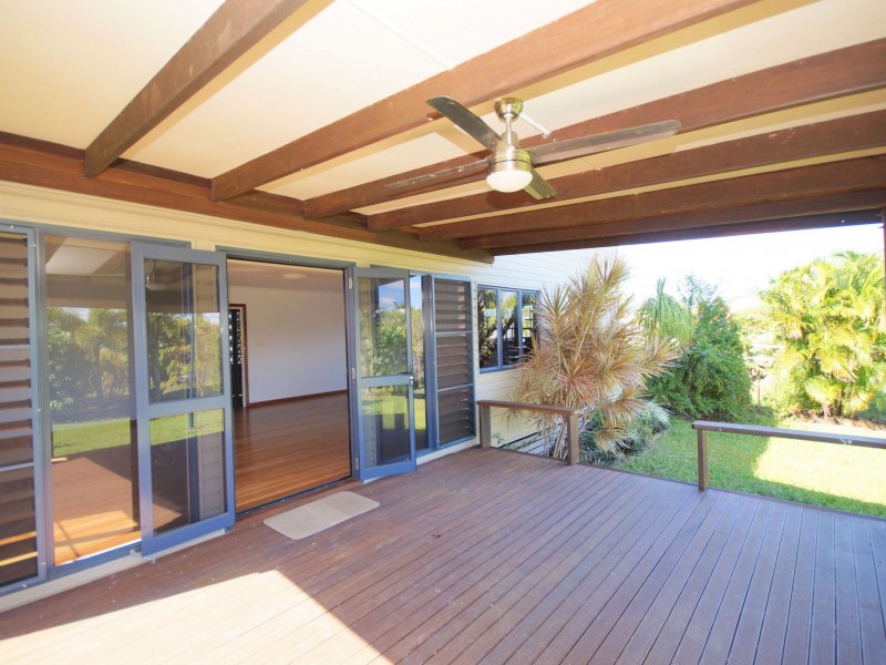 1 Inarlinga Road, Cowley Beach QLD 4871