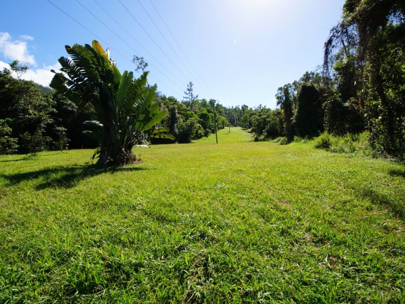 L17 Tully Gorge Road, Tully QLD 4854