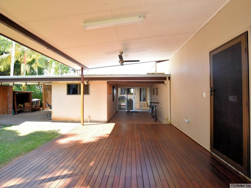 8 Glasgow Street, El Arish QLD 4855