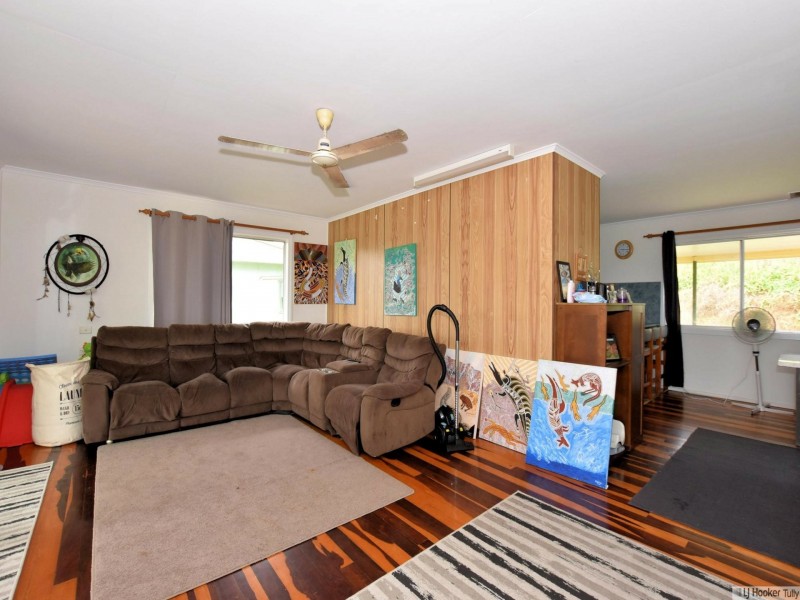 9 Hielscher Street, Tully QLD 4854