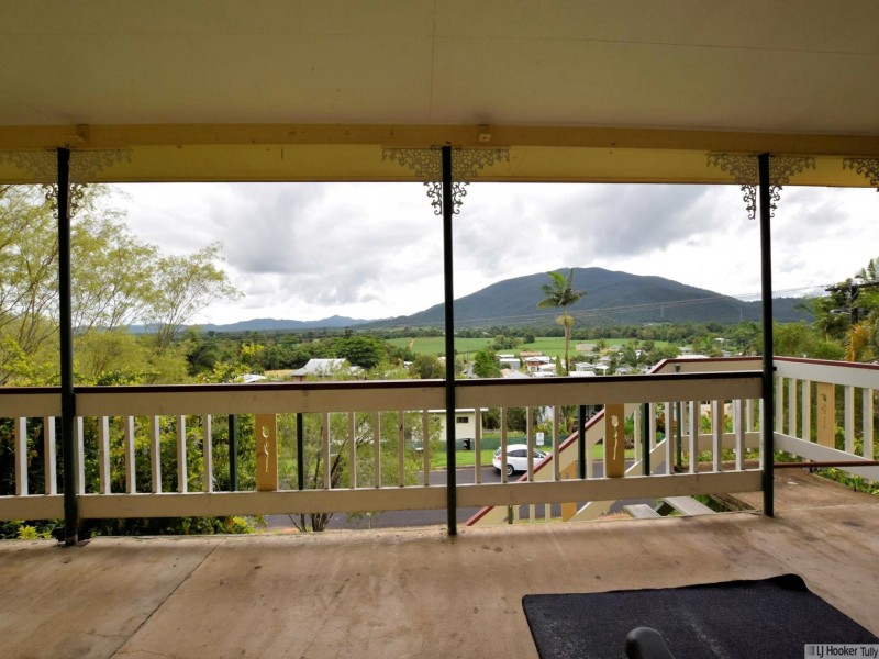 9 Hielscher Street, Tully QLD 4854