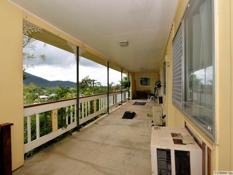 9 Hielscher Street, Tully QLD 4854