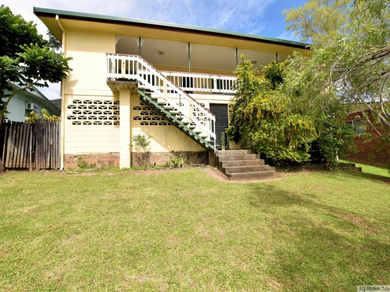 9 Hielscher Street, Tully QLD 4854