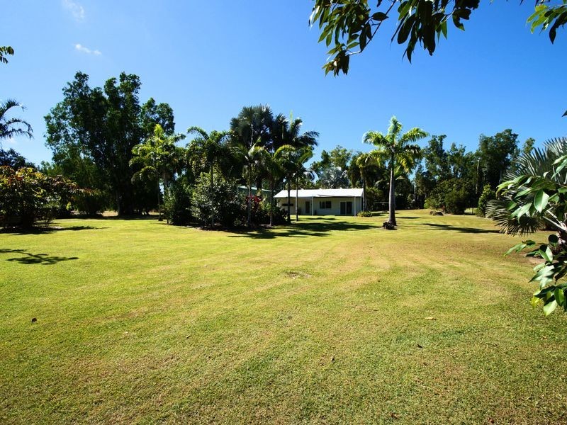 50 Paradise Palm Drive, Tully Heads QLD 4854