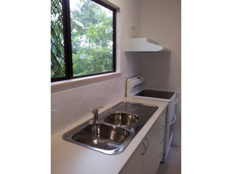 25 Riverside Crescent, Innisfail Estate QLD 4860