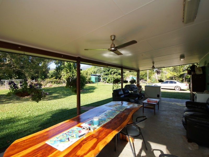 4 Appleyard Road, Bilyana QLD 4854