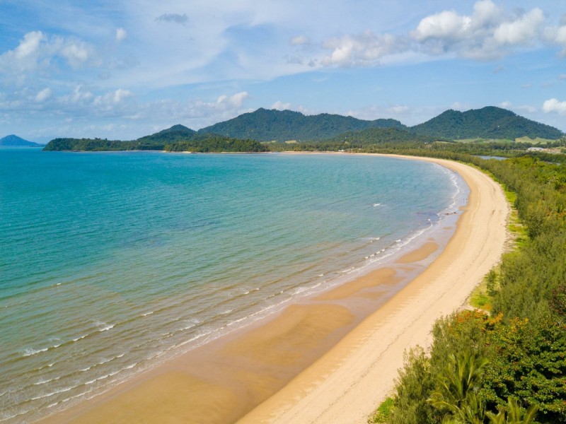 37 Rebecca Jane Parade, Kurrimine Beach QLD 4871