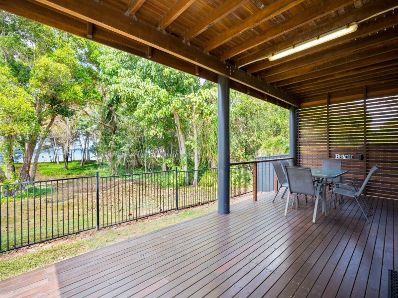 37 Rebecca Jane Parade, Kurrimine Beach QLD 4871