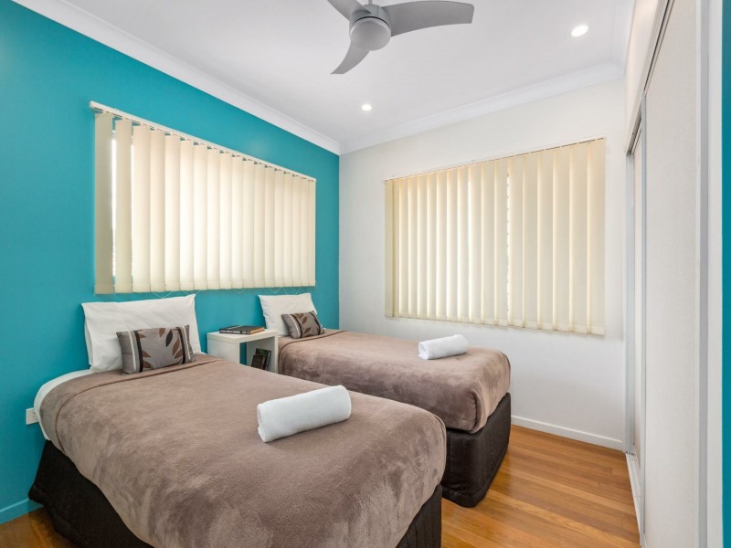 37 Rebecca Jane Parade, Kurrimine Beach QLD 4871
