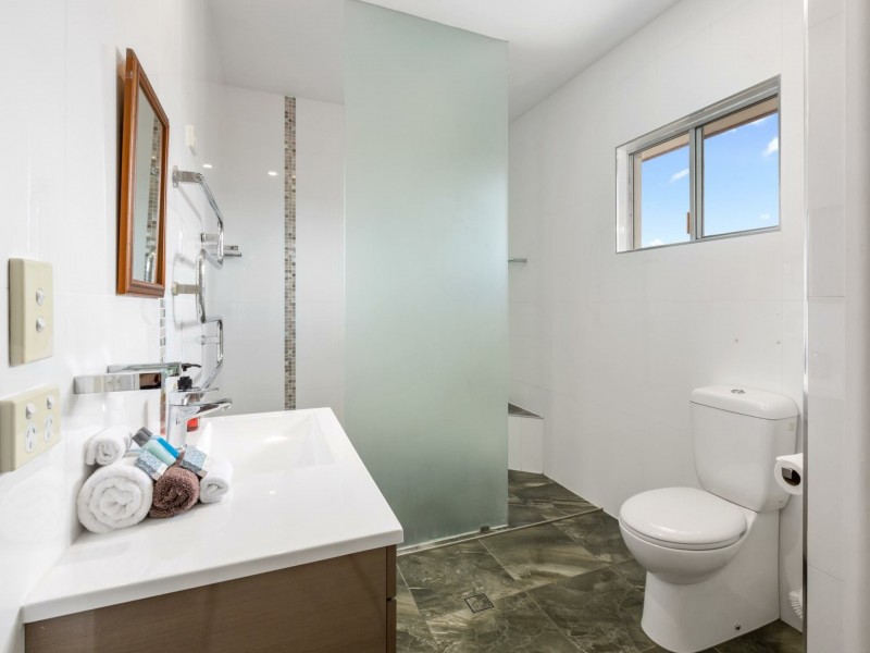 37 Rebecca Jane Parade, Kurrimine Beach QLD 4871
